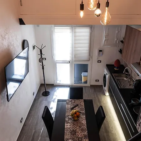 Lannari 176 Apartment