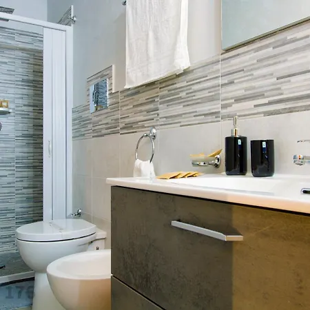 Lannari 176 شقة *