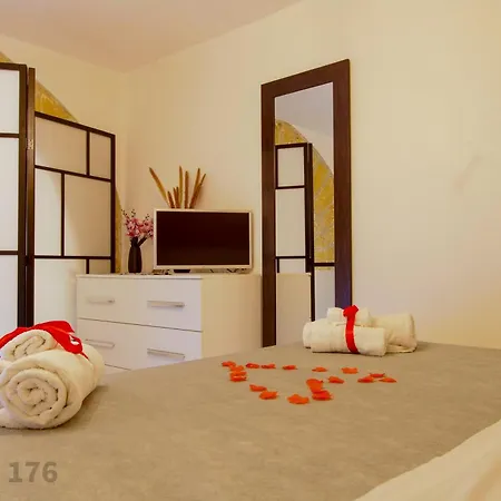 Lannari 176 باغيريا